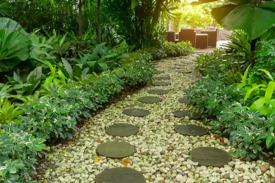 The Value Of Mulching Services In Maintaining Healthy Gardens in Aurora, IL